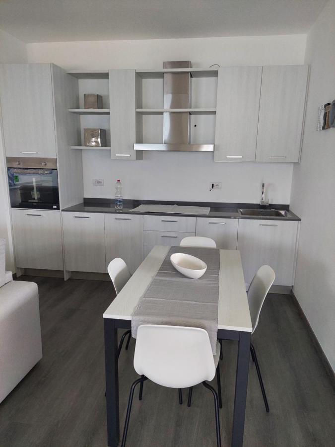 Casa Vacanze Perla Del Lago Domaso Bagian luar foto
