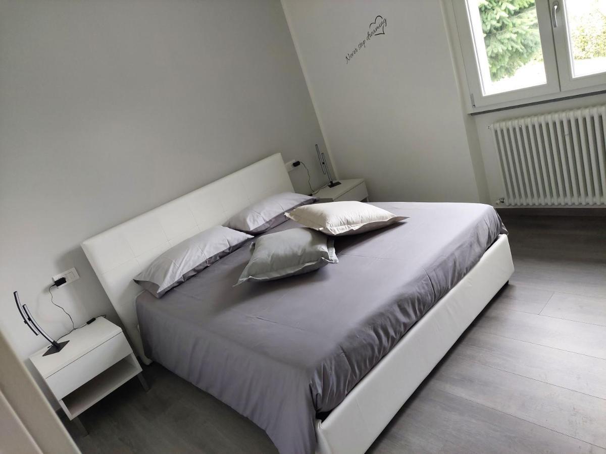 Casa Vacanze Perla Del Lago Domaso Bagian luar foto