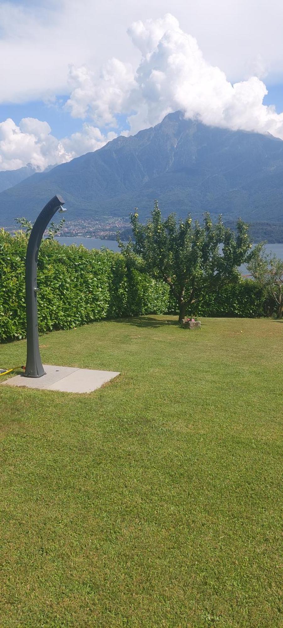 Casa Vacanze Perla Del Lago Domaso Bagian luar foto