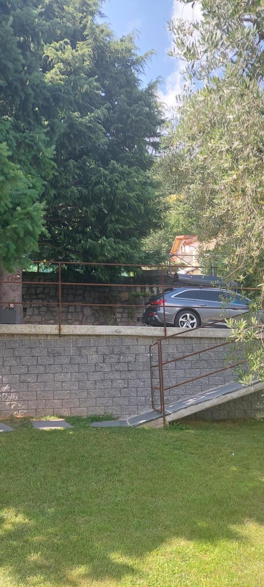 Casa Vacanze Perla Del Lago Domaso Bagian luar foto